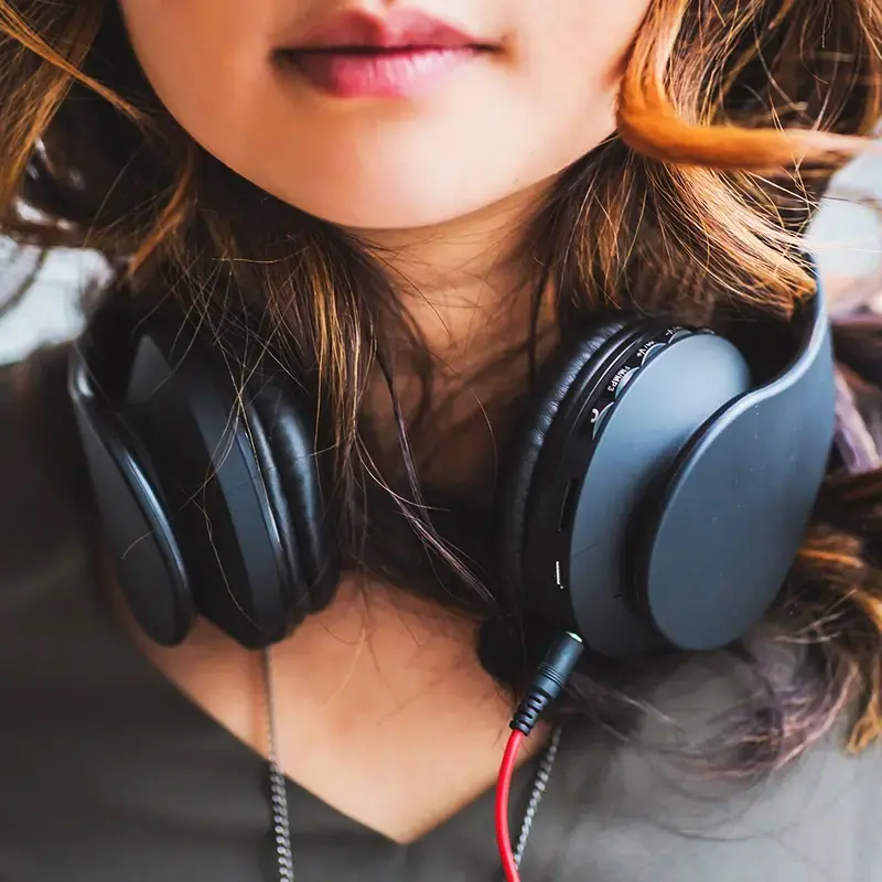 PowerLocus Bluetooth Headphones Over Ear, Foldable Wireless Headphones, Hi-Fi Stereo Headphone with Deep Bass, Micro SD/TF, FM Radio & Wired mode, Built-in Microphones, Soft Earmuffs for Phone/PC